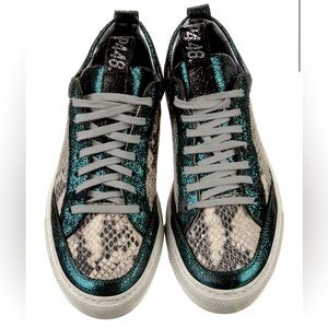 P448 Metallic sneakers